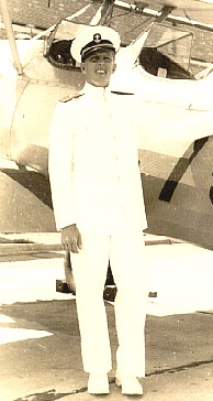 Dick Kaufman at Chevalier Field  After my first Navy flight    1948