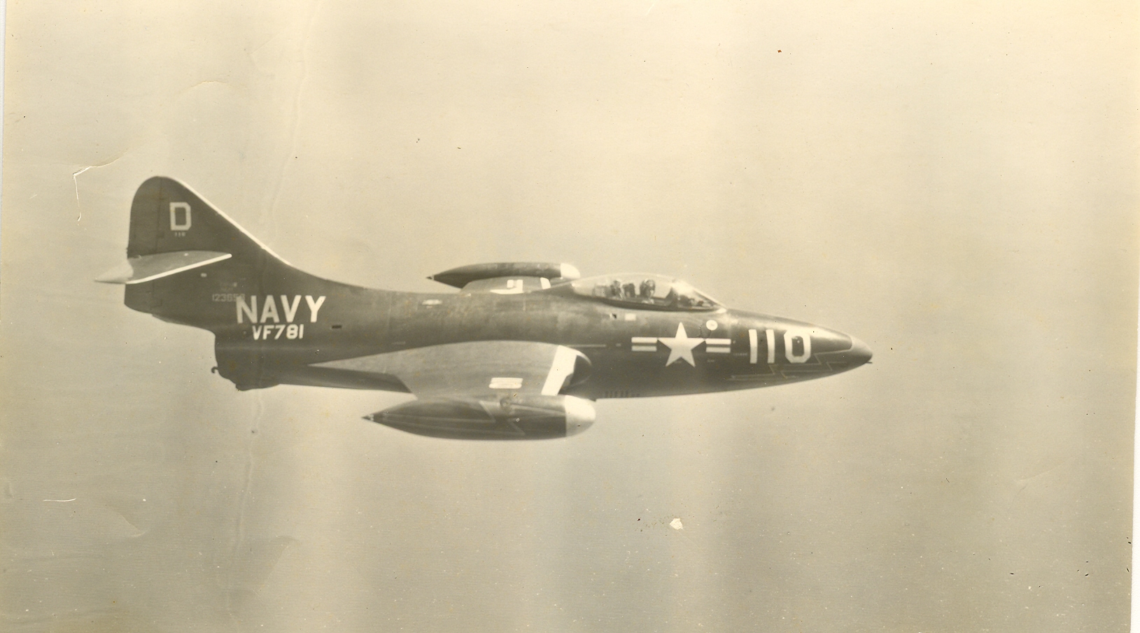 Ives, Lou; VF-781 F9F-2B, off North Korea, 1951. Photo from photo plane